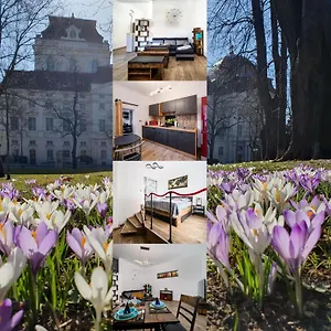 At Park, Luxurioese Mit Terrasse Und Parkplatz Im Herzen Von Graz